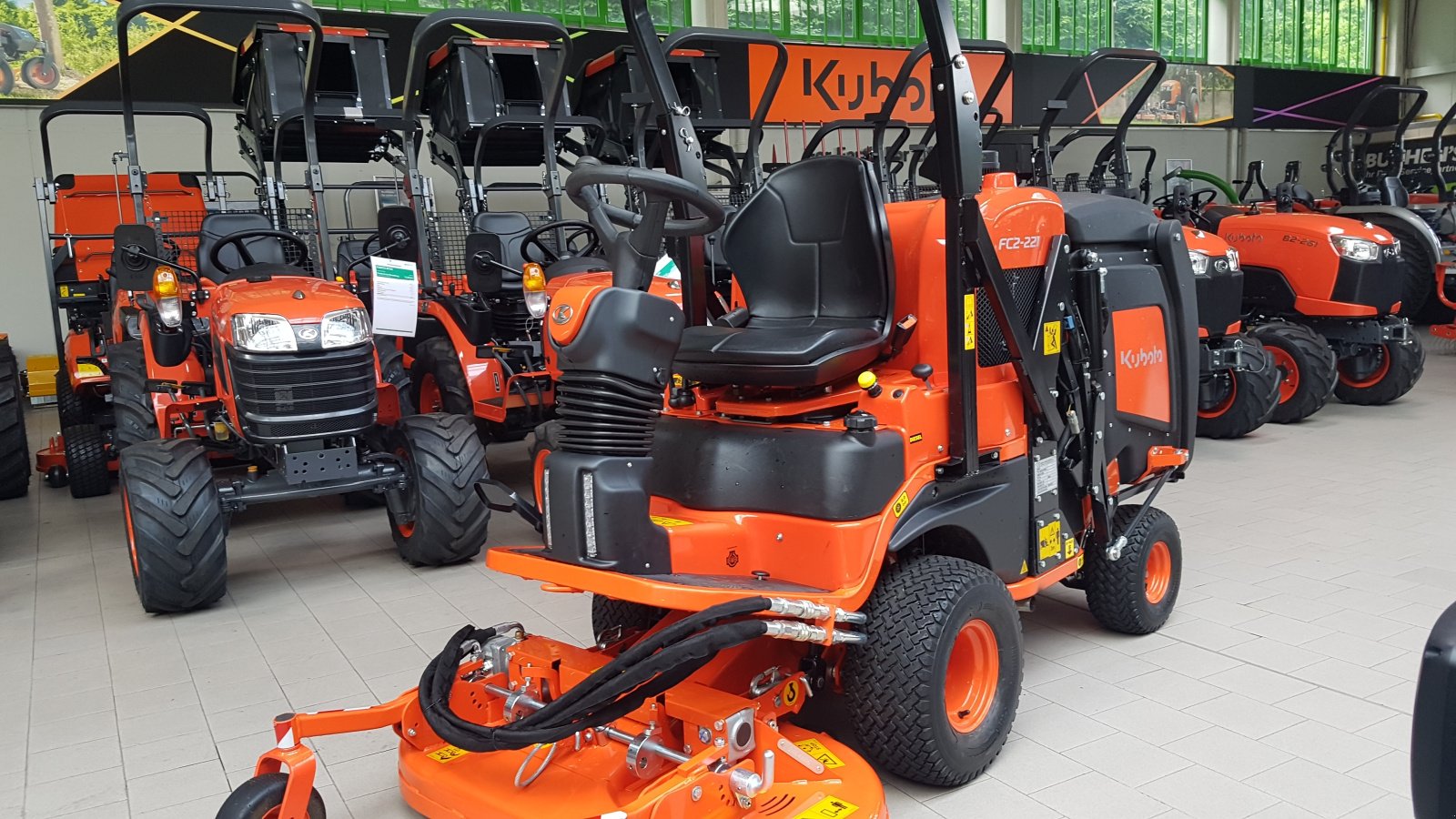 Aufsitzmäher tipa Kubota FC2-221 4WD, Neumaschine u Olpe (Slika 4)