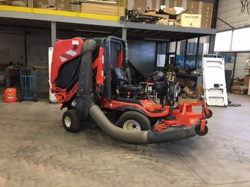 Aufsitzmäher van het type Kubota Tondeuse autoportée F3890 Kubota, Gebrauchtmaschine in LA SOUTERRAINE (Foto 1)