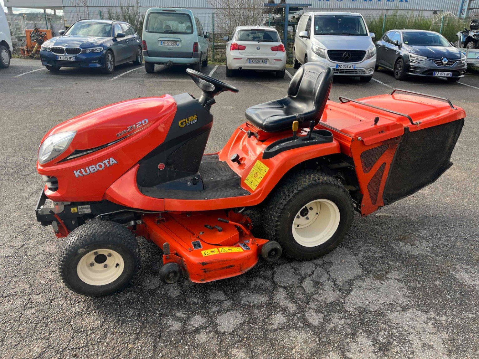 Aufsitzmäher типа Kubota Tondeuse autoportée GR2100II Kubota, Gebrauchtmaschine в LA SOUTERRAINE (Фотография 5)