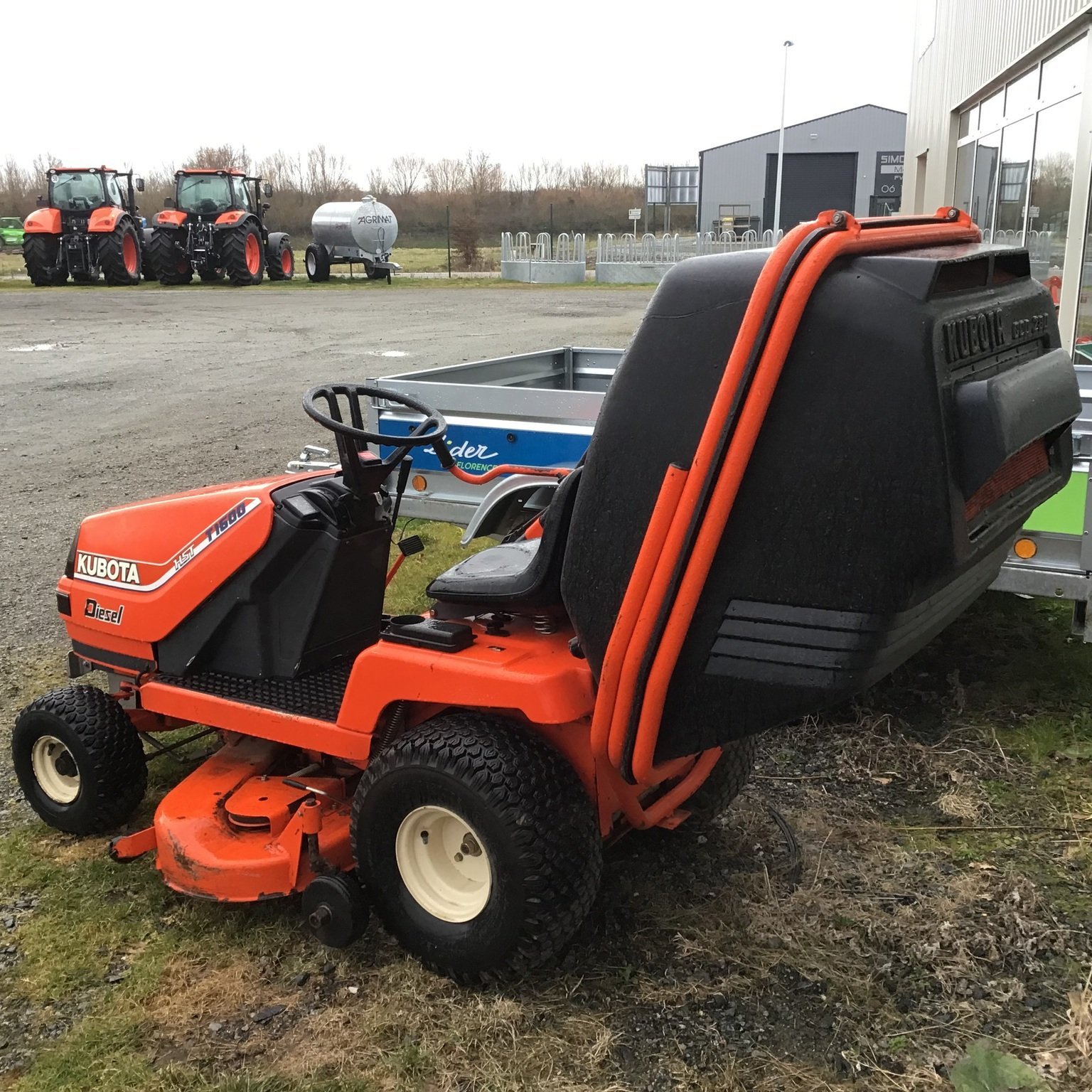 Aufsitzmäher van het type Kubota Tondeuse autoportée T1600H Kubota, Gebrauchtmaschine in LA SOUTERRAINE (Foto 3)