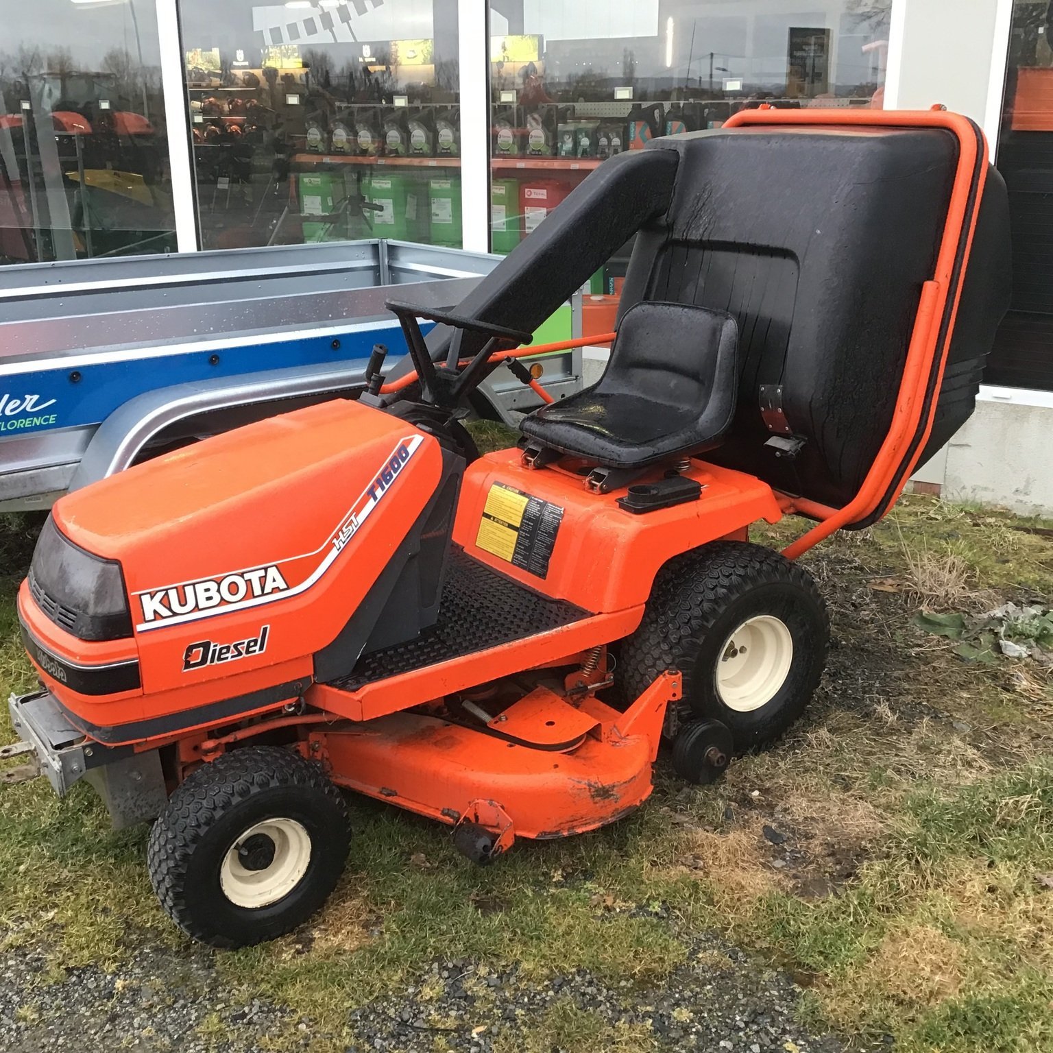 Aufsitzmäher Türe ait Kubota Tondeuse autoportée T1600H Kubota, Gebrauchtmaschine içinde LA SOUTERRAINE (resim 1)