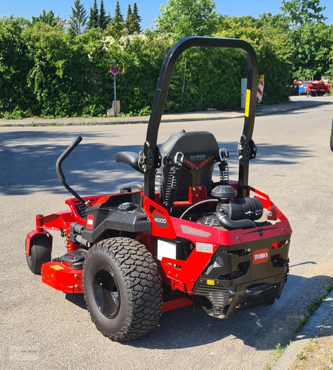 Aufsitzmäher Türe ait Toro Z-Master 4000, Gebrauchtmaschine içinde Kirchheim b. München (resim 9)