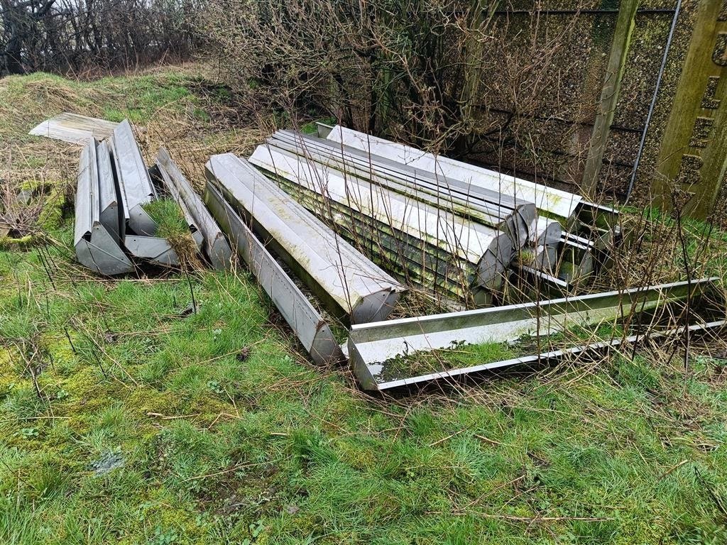 Aufstallung типа Sonstige Rustfri trug, mål 260 x 35 cm, Gebrauchtmaschine в Egtved (Фотография 1)