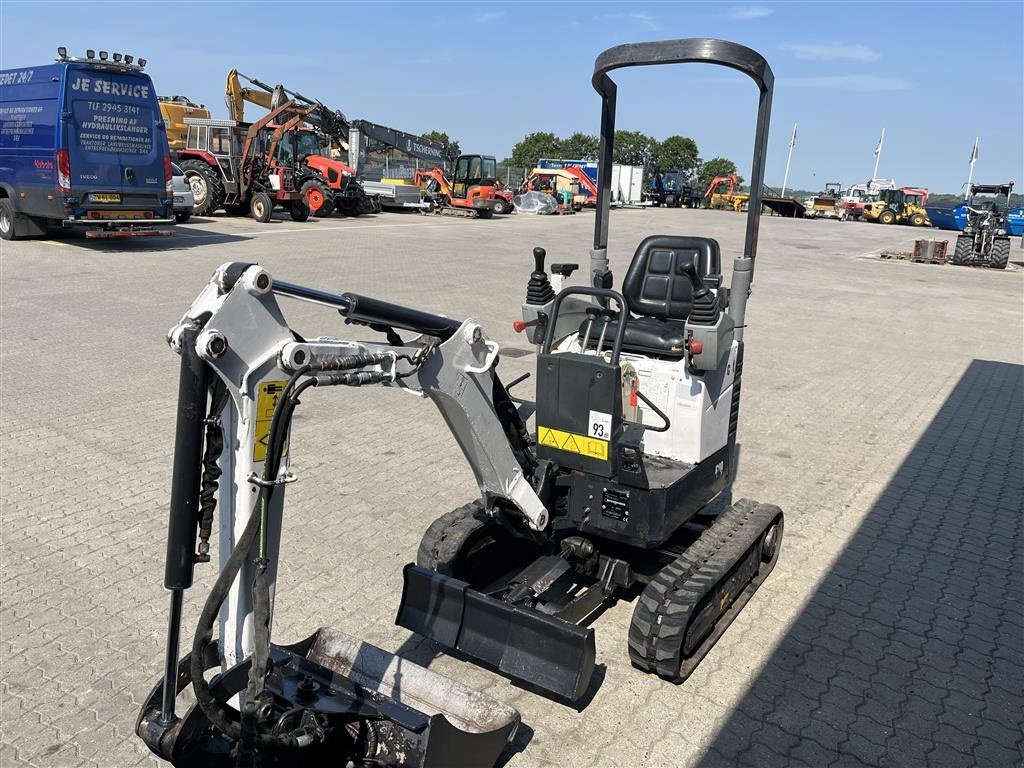 Bagger типа Bobcat 418ea med kipbar planer skovl, Gebrauchtmaschine в Rønnede (Фотография 5)