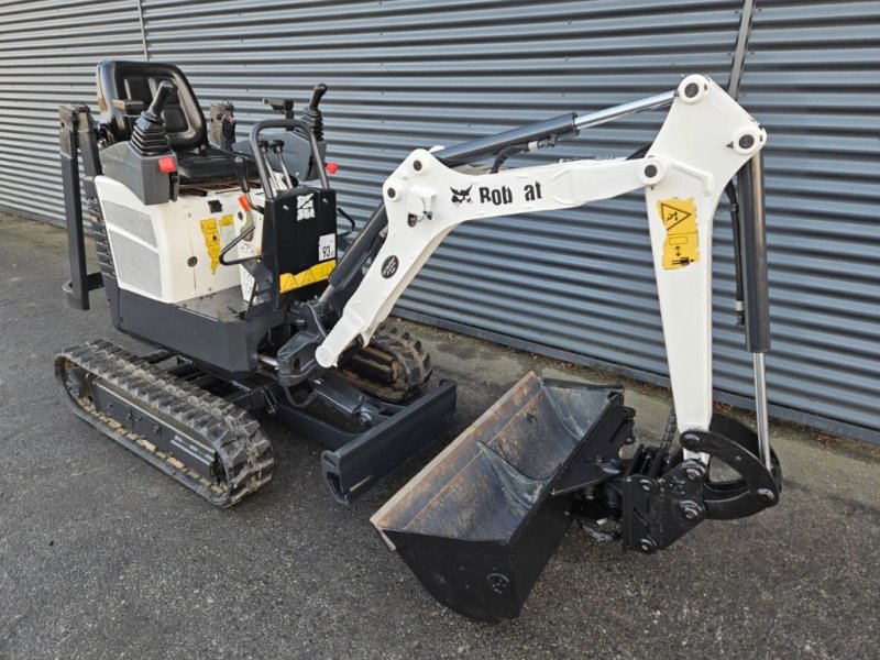 Bagger tip Bobcat E 10, Gebrauchtmaschine in Fårevejle (Poză 1)