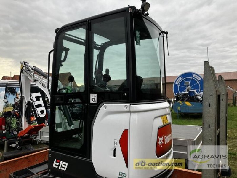 Bagger of the type Bobcat E 19, Neumaschine in Nienburg (Picture 4)