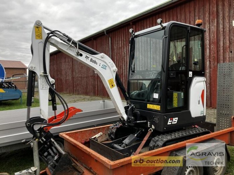 Bagger of the type Bobcat E 19, Neumaschine in Nienburg (Picture 1)