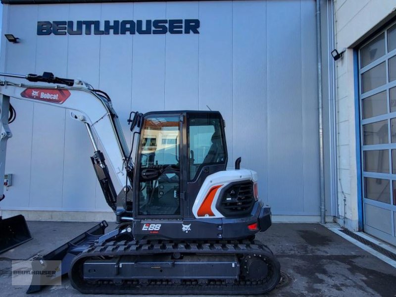 Bagger van het type Bobcat E88 Kompaktbagger, Gebrauchtmaschine in Hagelstadt