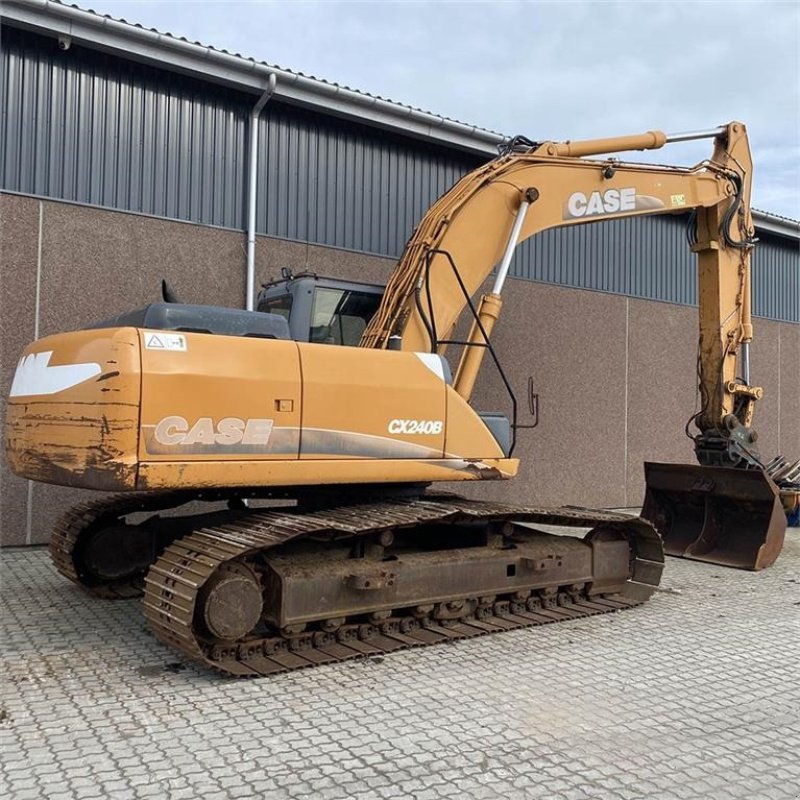 Bagger del tipo Case IH CX240B, Gebrauchtmaschine In Løgstør (Immagine 2)