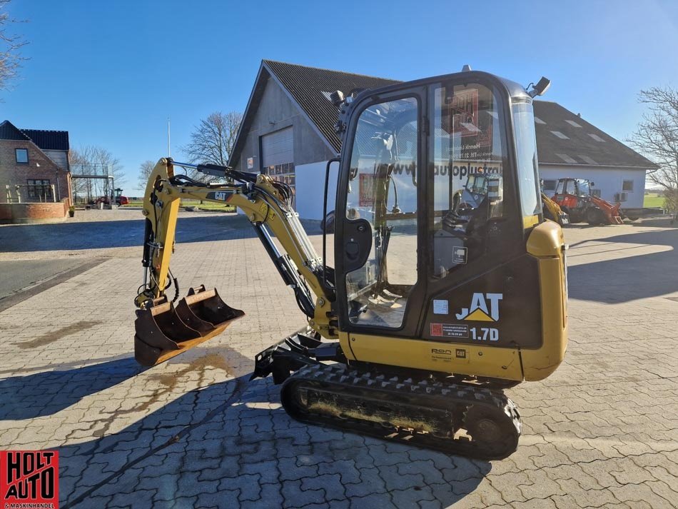 Bagger от тип CAT 301.7D tiltman og centralsmørring, Gebrauchtmaschine в Vrå (Снимка 5)