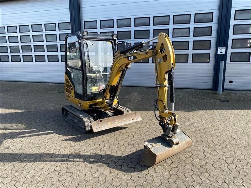 Bagger typu CAT 301.7D, Gebrauchtmaschine v Ribe (Obrázek 2)