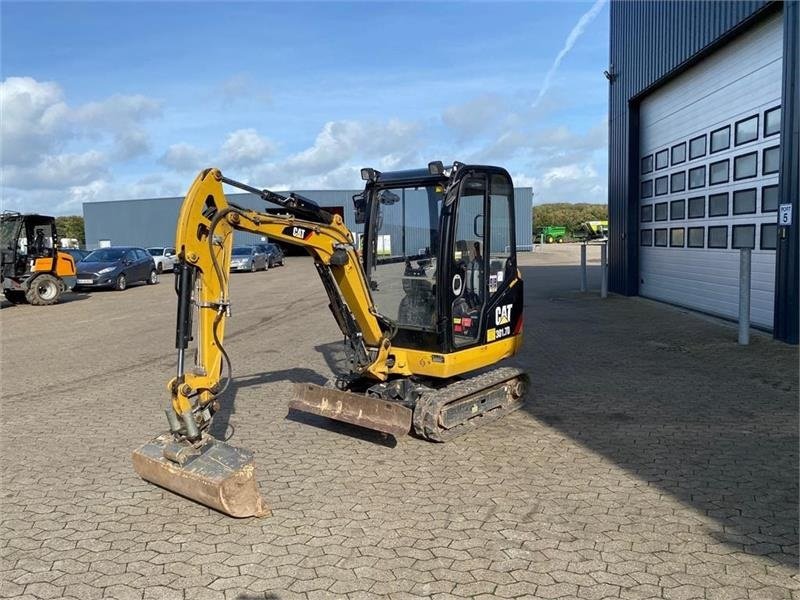 Bagger typu CAT 301.7D, Gebrauchtmaschine w Ribe (Zdjęcie 3)