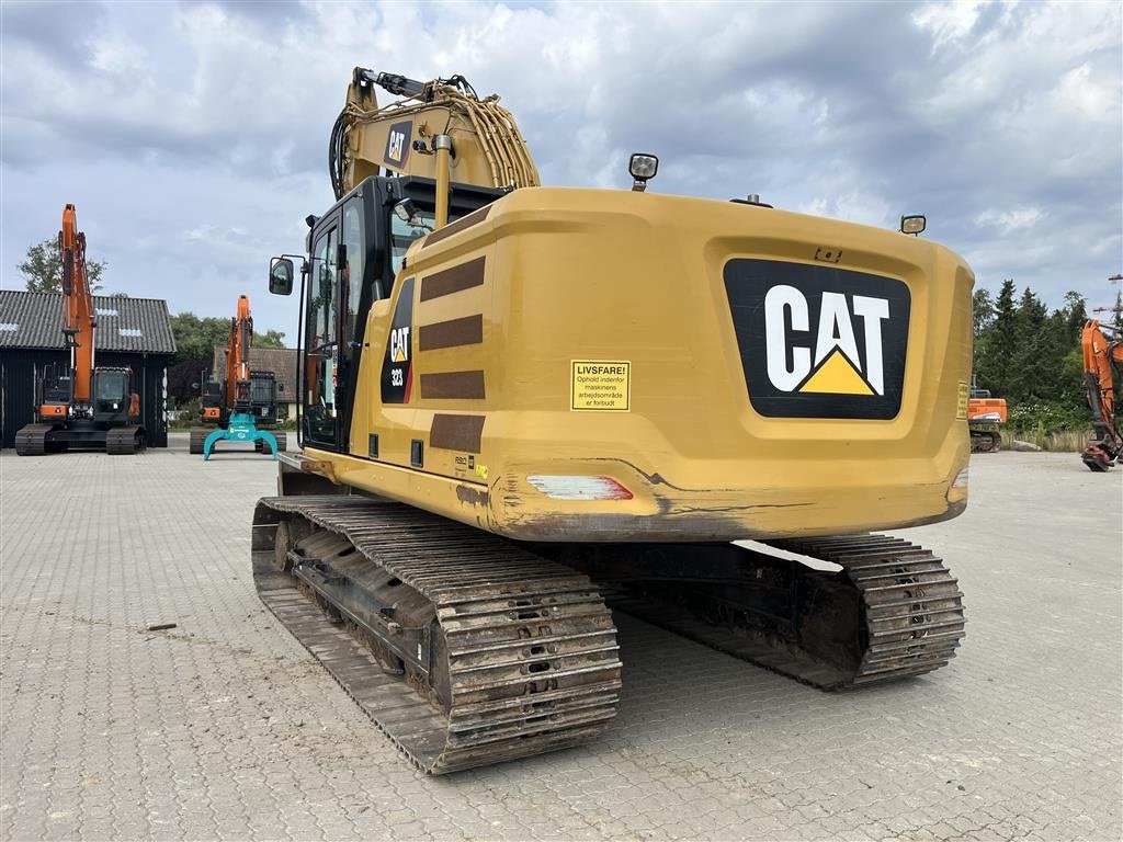 Bagger Türe ait CAT 323, Gebrauchtmaschine içinde Kalundborg (resim 6)