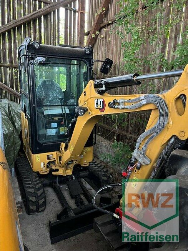 Bagger del tipo Caterpillar 301.8 Minibagger, Neumaschine In Herxheim (Immagine 1)