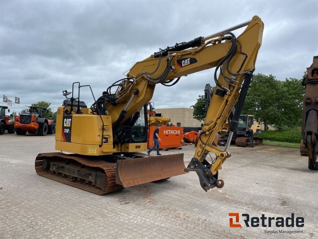 Bagger du type Caterpillar 315FL, Gebrauchtmaschine en Rødovre (Photo 3)