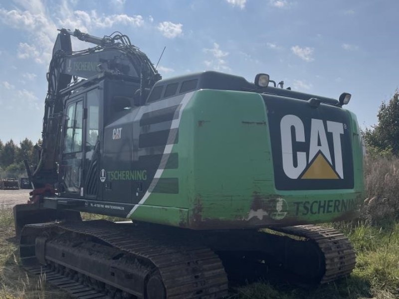 Bagger tipa Caterpillar 324, Gebrauchtmaschine u Skive (Slika 1)