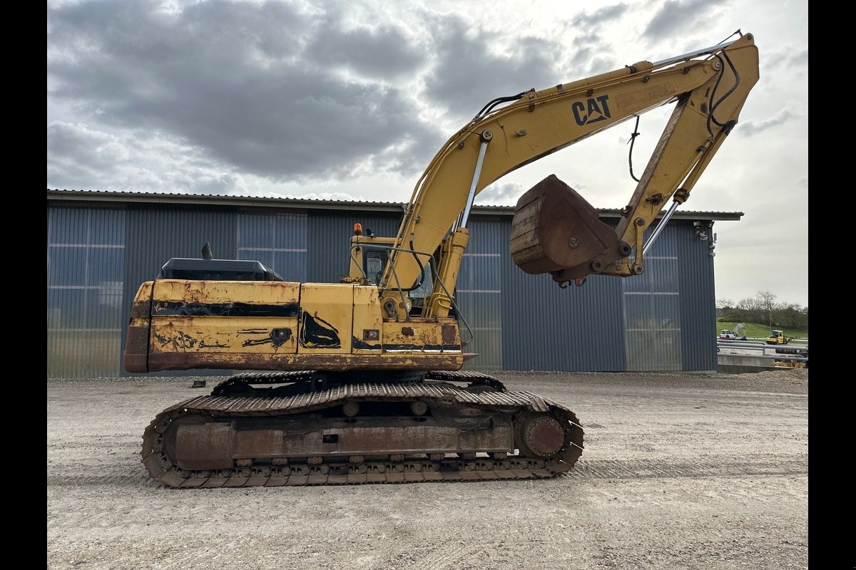 Bagger tipa Caterpillar 325, Gebrauchtmaschine u Viborg (Slika 2)