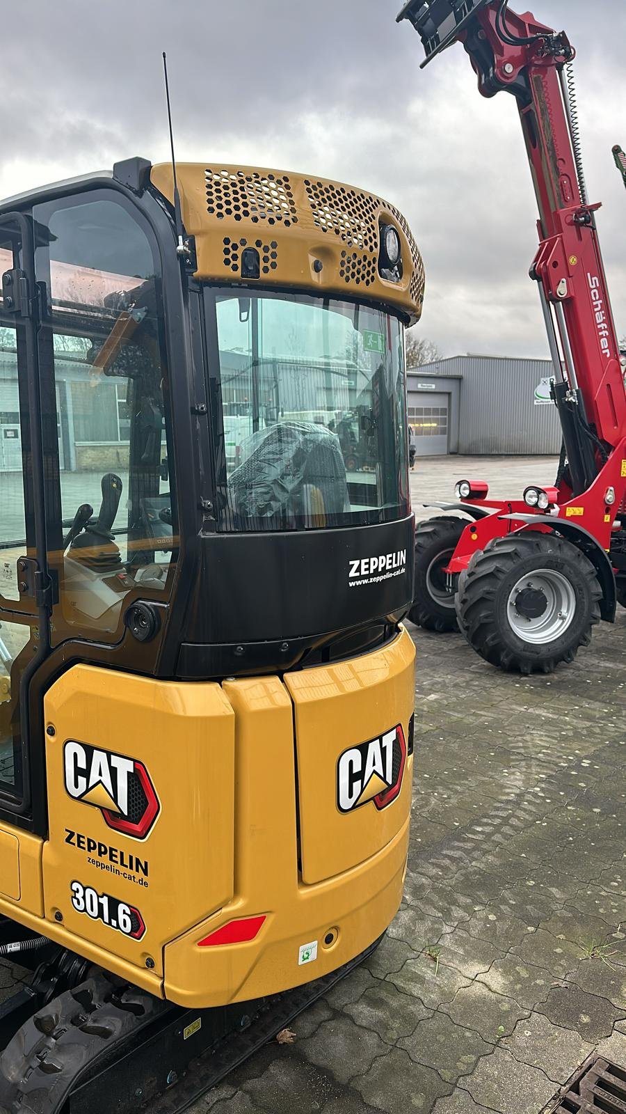 Bagger van het type Caterpillar Minibagger 301.6, Neumaschine in Husum (Foto 5)