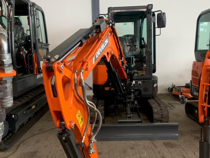 Bagger van het type Develon DX27Z-7 MINI, Gebrauchtmaschine in Jelling