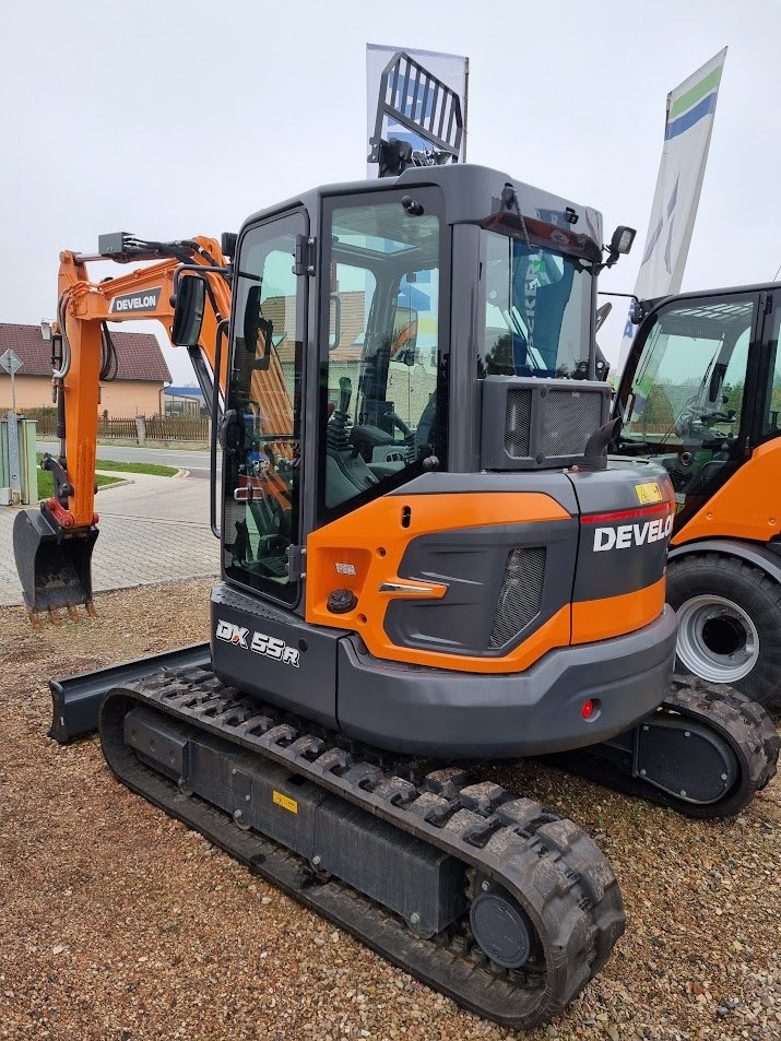 Bagger a típus Develon DX55R-7, Gebrauchtmaschine ekkor: Stankov (Kép 3)