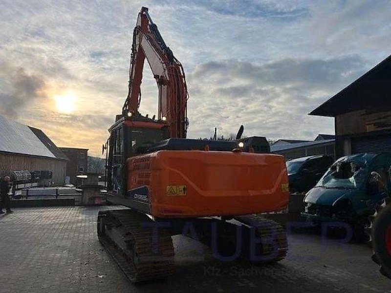 Bagger типа Doosan DX 225 LC-5, Gebrauchtmaschine в Altenstadt (Фотография 4)