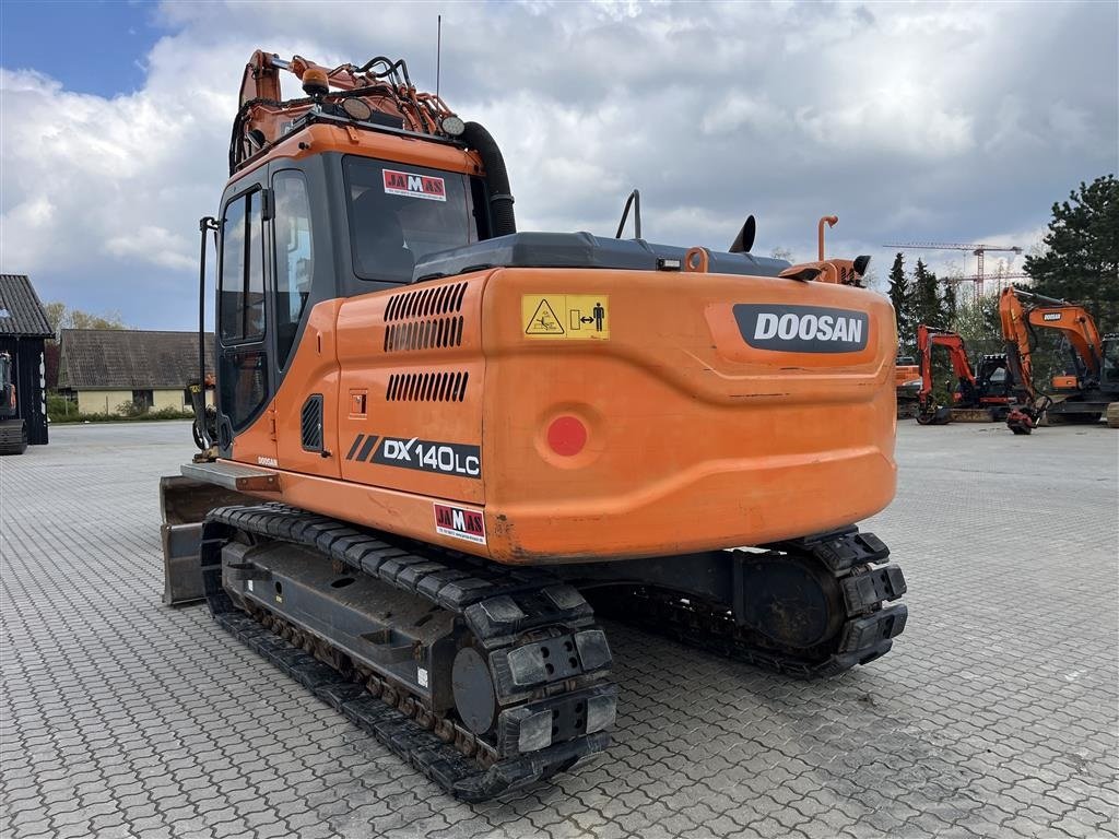 Bagger del tipo Doosan DX140LC-3, Gebrauchtmaschine en Kalundborg (Imagen 6)