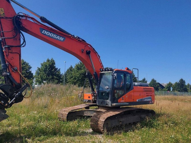 Bagger of the type Doosan DX255LC-5, Gebrauchtmaschine in Skive (Picture 1)