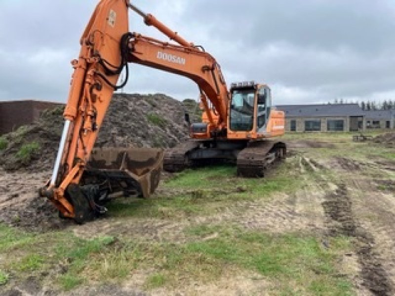 Bagger tipa Doosan DX255LC, Gebrauchtmaschine u Sabro (Slika 1)