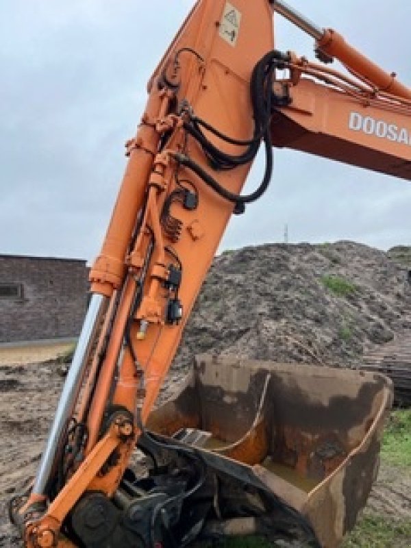 Bagger от тип Doosan DX255LC, Gebrauchtmaschine в Sabro (Снимка 6)