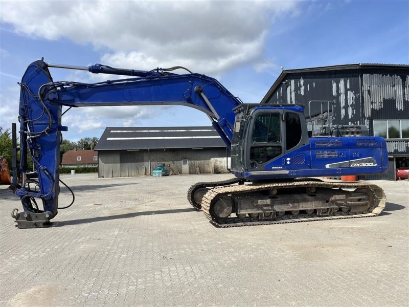 Bagger of the type Doosan DX300LC-5, Gebrauchtmaschine in Kalundborg