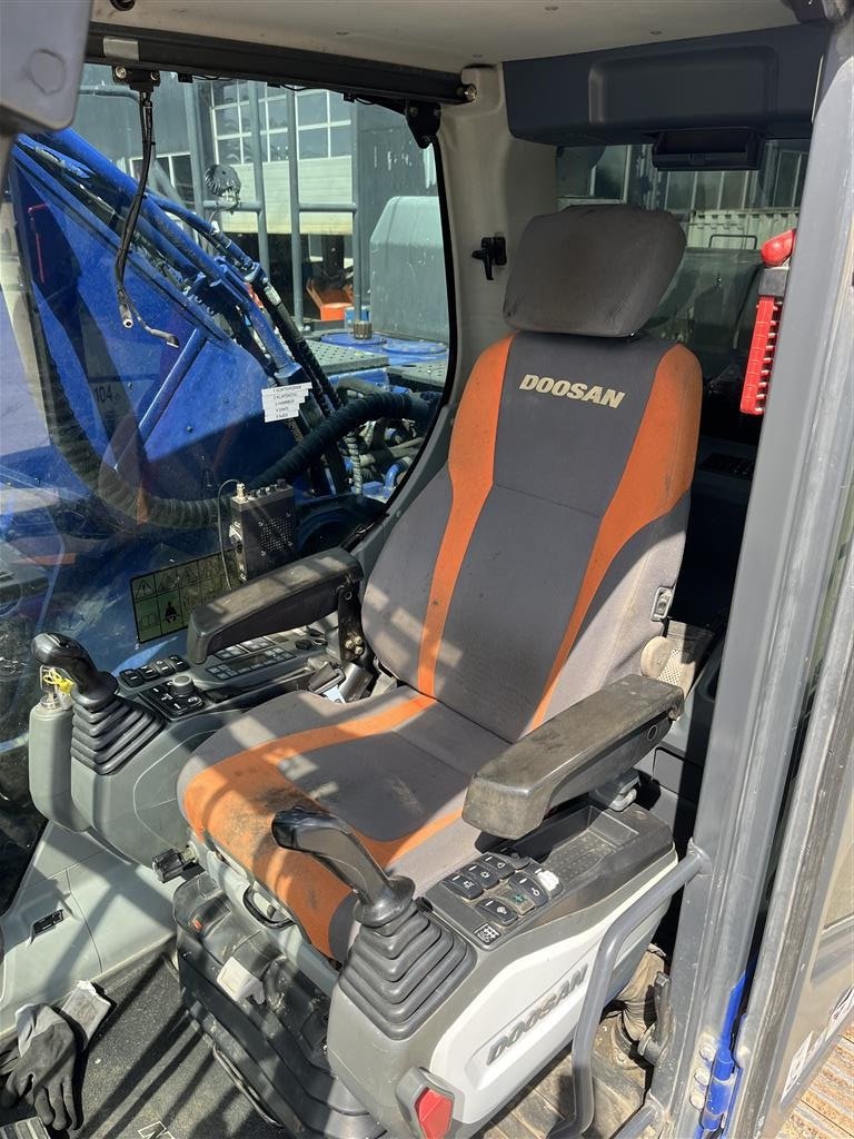 Bagger a típus Doosan DX300LC-5, Gebrauchtmaschine ekkor: Kalundborg (Kép 7)