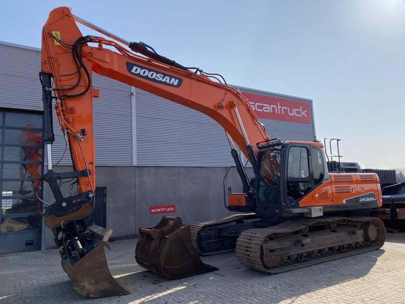 Bagger tip Doosan DX300LC-5, Gebrauchtmaschine in Skive (Poză 1)