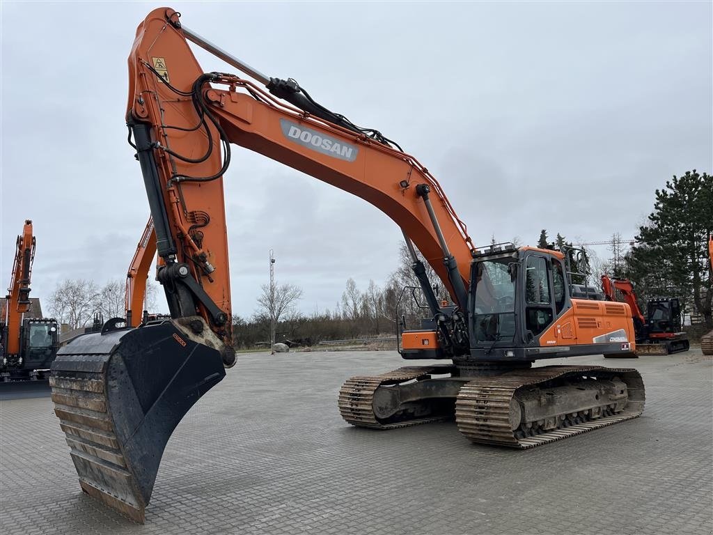 Bagger Türe ait Doosan DX340LC-5, Gebrauchtmaschine içinde Kalundborg (resim 3)