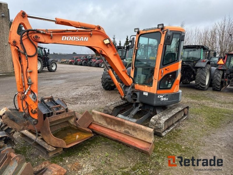 Bagger des Typs Doosan DX35Z, Gebrauchtmaschine in Rødovre (Bild 1)