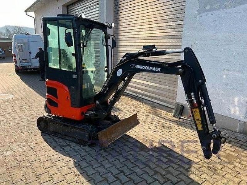 Bagger tip Eurocomach 18 ZT, Gebrauchtmaschine in Altenstadt (Poză 3)