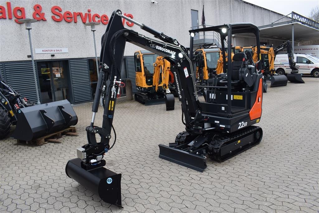 Bagger del tipo Eurocomach 22 SR FABRIKS NY 2022 MODEL COMPACTTILT CT2, Gebrauchtmaschine In Fredensborg (Immagine 5)