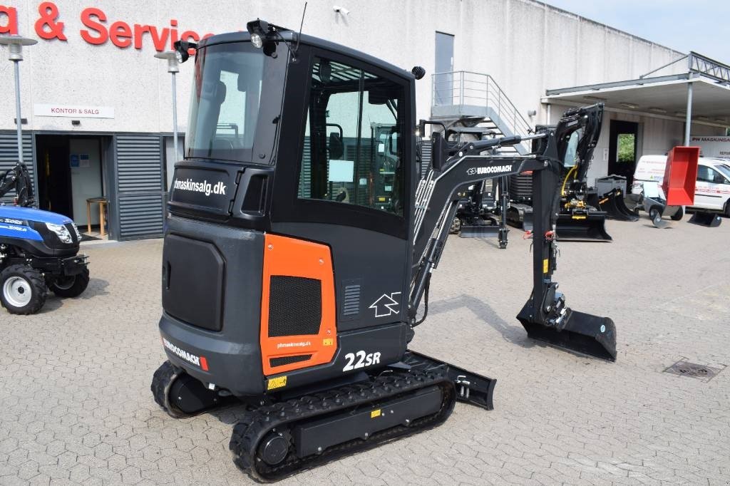 Bagger of the type Eurocomach 22 SR NY PRIS / DEMO M/COMPACT TILT CT2 HYD.SKIFTE S30/150, Gebrauchtmaschine in Fredensborg (Picture 2)