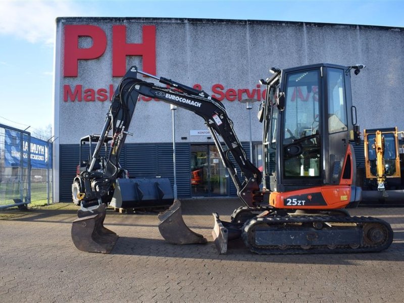 Bagger del tipo Eurocomach 25 ZT TILTMAN KOMPAKT S40, CENTRALSMØRING, Gebrauchtmaschine In Fredensborg (Immagine 1)