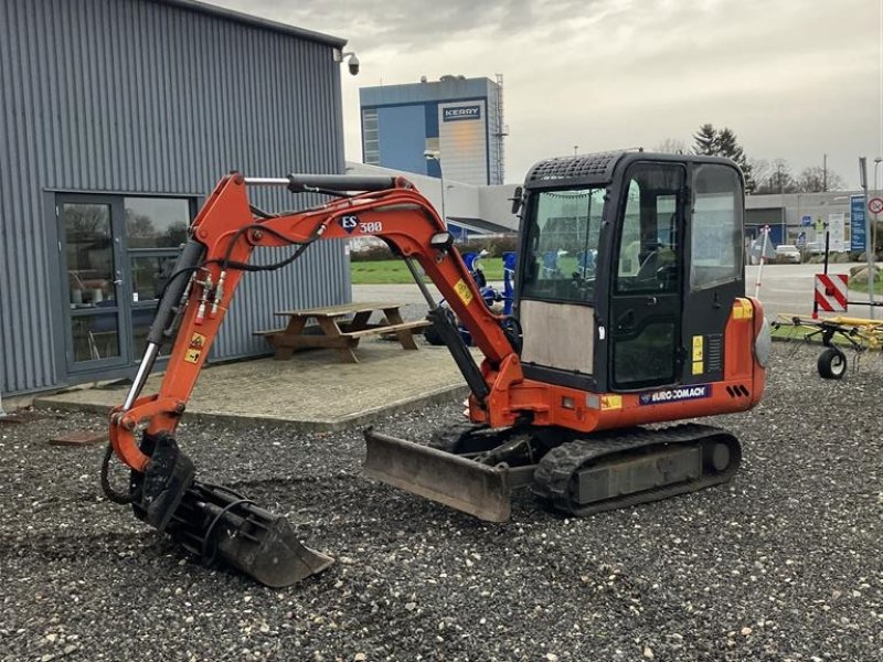 Bagger des Typs Eurocomach ES300, Gebrauchtmaschine in Glamsbjerg (Bild 1)