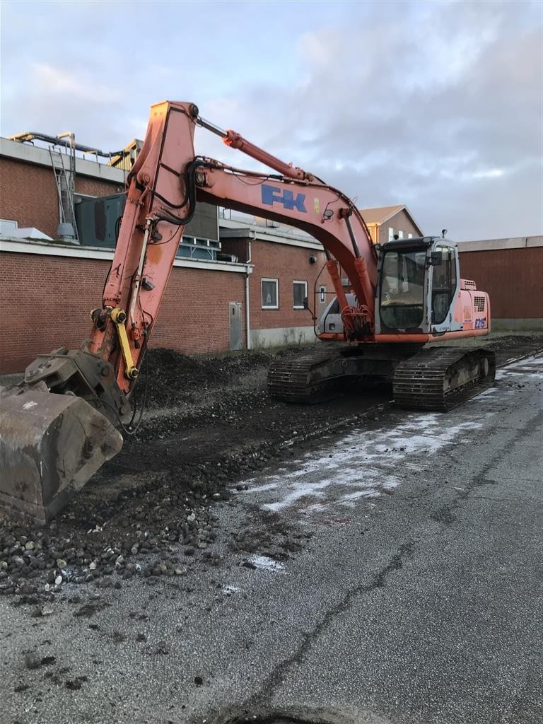 Bagger Türe ait Fiat-Kobelco 215 E, Gebrauchtmaschine içinde Tønder (resim 1)