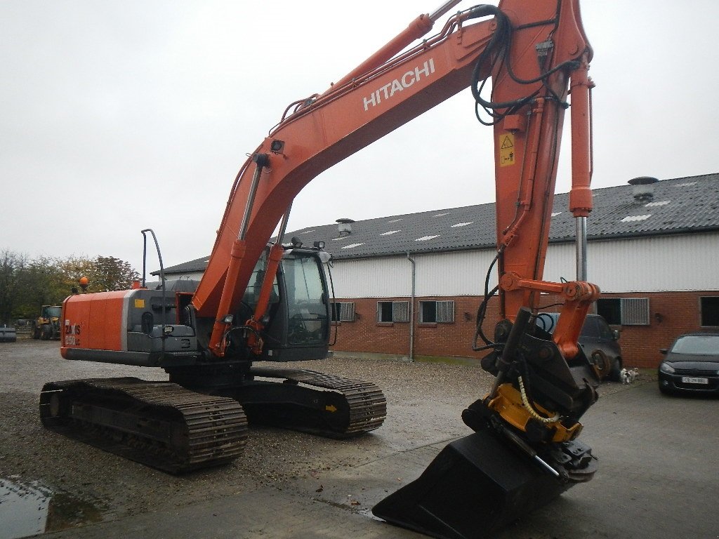 Bagger typu Hitachi Zaxis 250LC-3, Gebrauchtmaschine v Aabenraa (Obrázek 6)