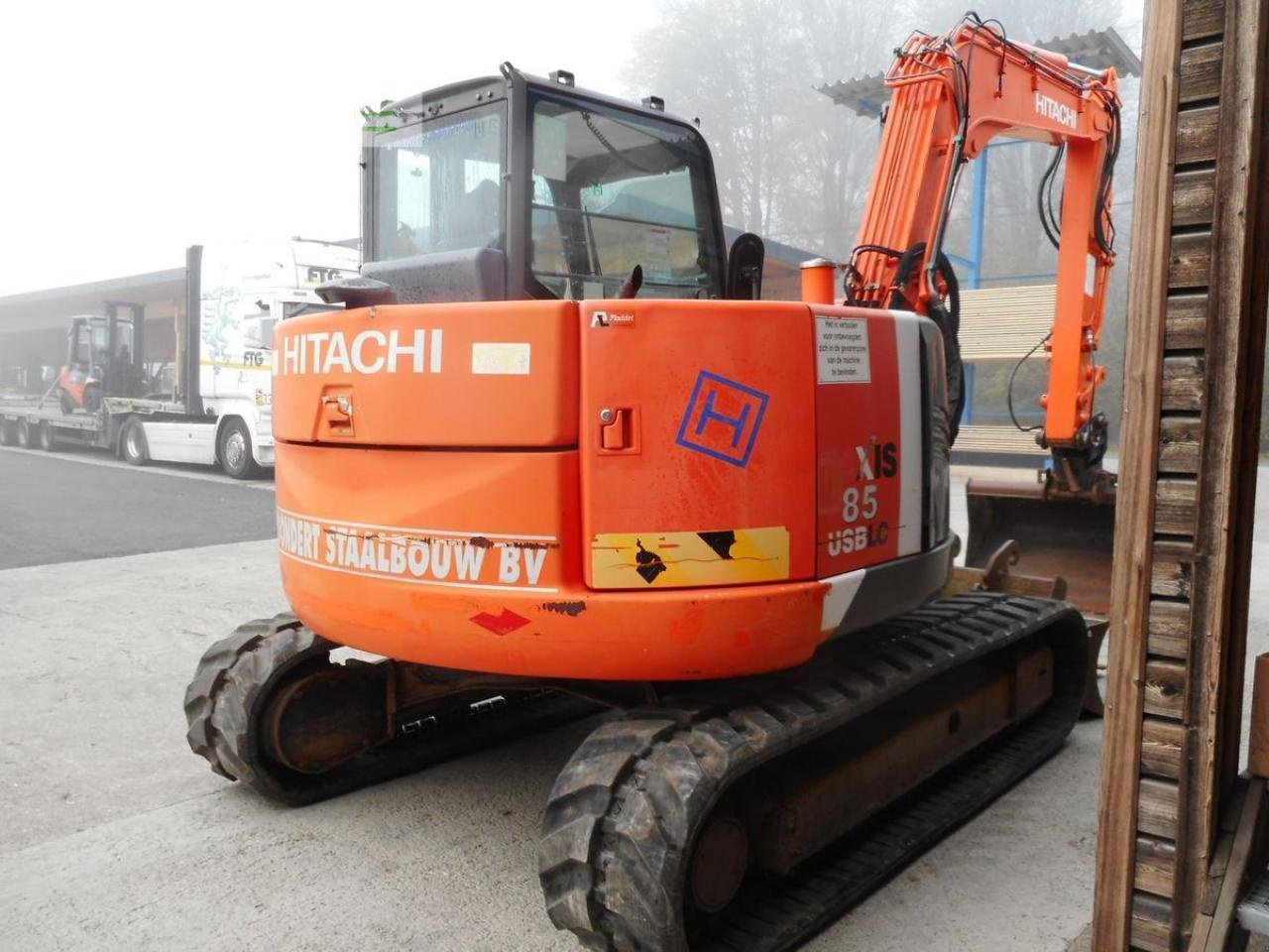 Bagger of the type Hitachi zc85usblc-3 ( 8,5t ) mit powertilt u. hydr. sw, Gebrauchtmaschine in ST. NIKOLAI/DR. (Picture 4)