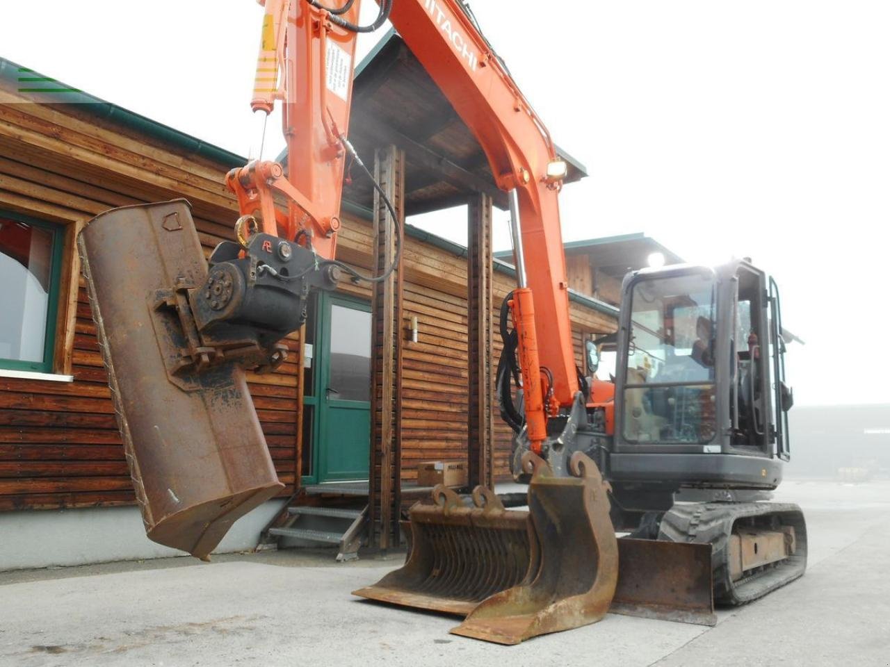 Bagger of the type Hitachi zc85usblc-3 ( 8,5t ) mit powertilt u. hydr. sw, Gebrauchtmaschine in ST. NIKOLAI/DR. (Picture 24)