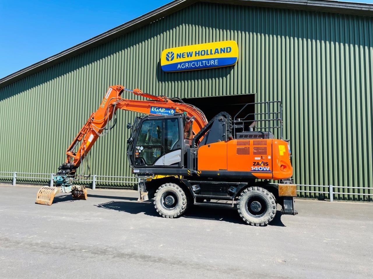 Bagger des Typs Hitachi ZX 140 W-6 HRC, Gebrauchtmaschine in Middelfart (Bild 2)