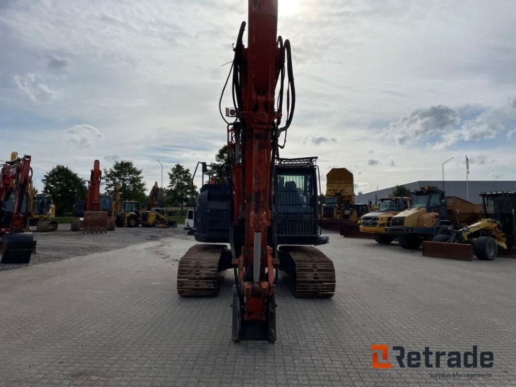 Bagger del tipo Hitachi ZX 225 USOLC - 5B, Gebrauchtmaschine en Rødovre (Imagen 2)