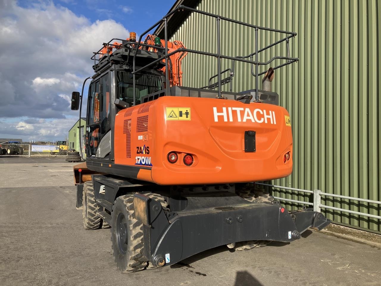 Bagger tip Hitachi ZX170W-6, Gebrauchtmaschine in Middelfart (Poză 7)