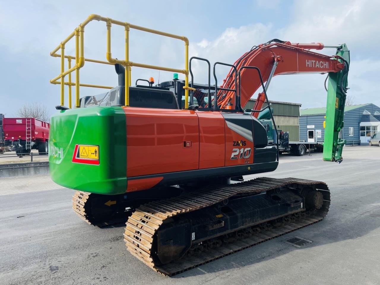 Bagger van het type Hitachi ZX210LC-7, Gebrauchtmaschine in Middelfart (Foto 8)