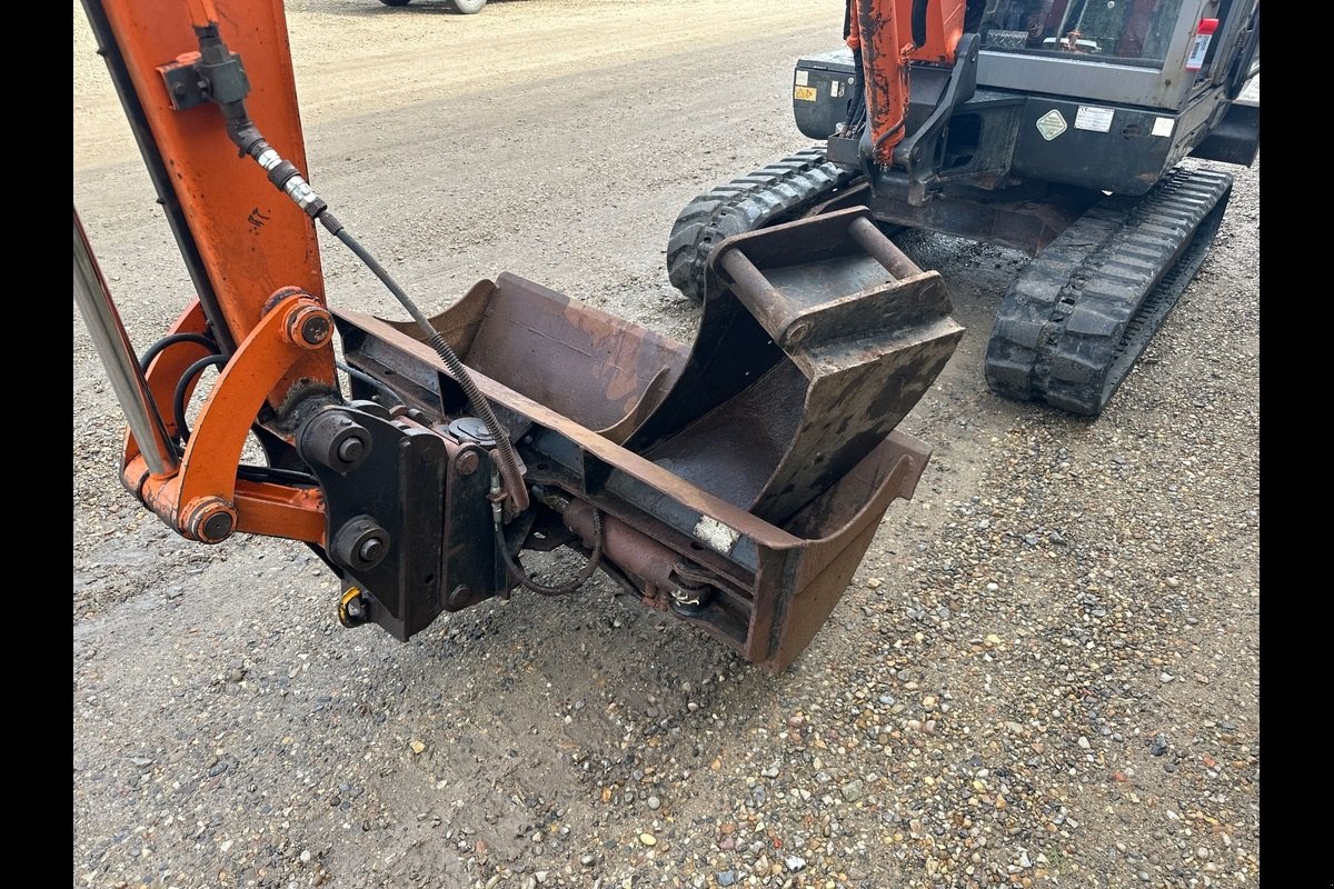 Bagger van het type Hitachi ZX50 CLR, Gebrauchtmaschine in Viborg (Foto 6)