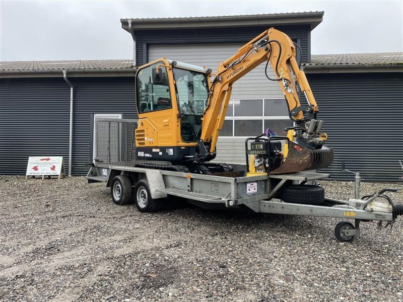 Bagger des Typs Hyundai 18-9AK Gravesæt med trailer og pladevibrator. Leasing fra 2.510,-, Gebrauchtmaschine in Grenaa (Bild 1)