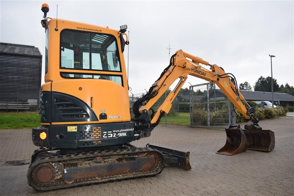 Bagger a típus Hyundai 25Z-9AK, Gebrauchtmaschine ekkor: Fredensborg (Kép 8)